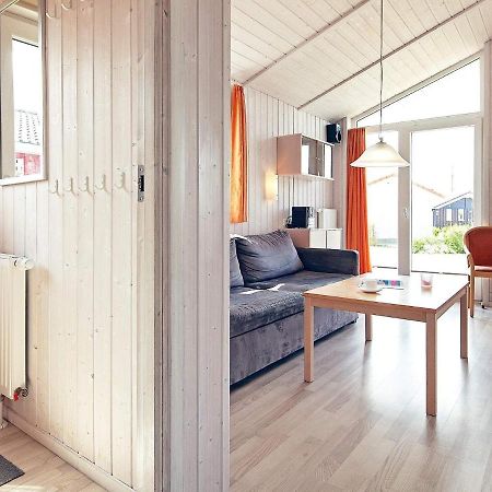 4 Person Holiday Home In Grömitz Buitenkant foto