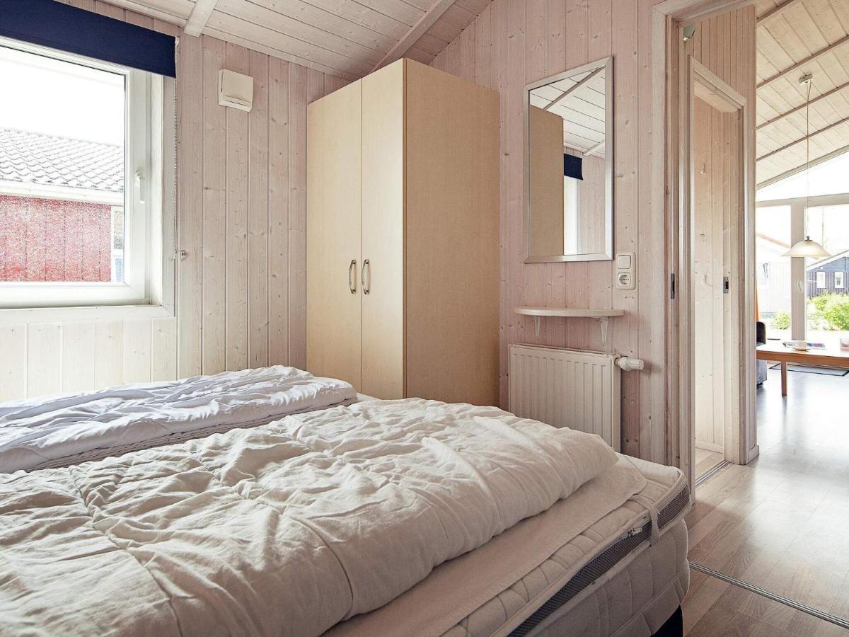 4 Person Holiday Home In Grömitz Buitenkant foto