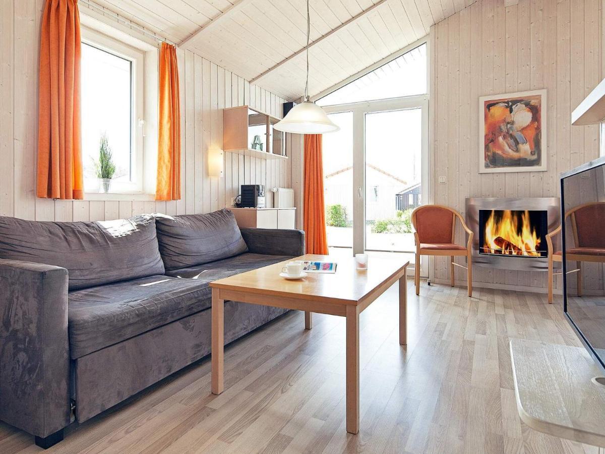 4 Person Holiday Home In Grömitz Buitenkant foto